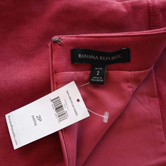 BANANA REPUBLIC Faux Suede Mauve Mini Skirt - Size 2P - Picture 5 of 5